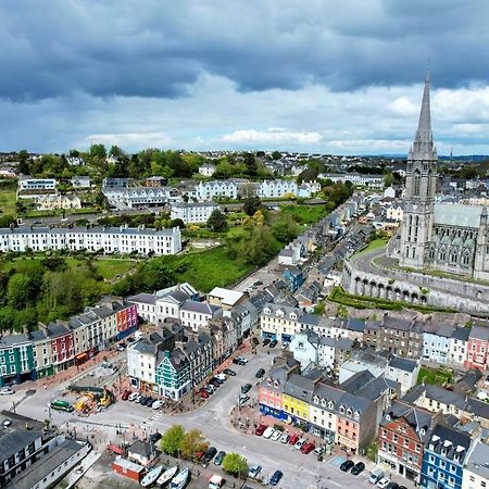 Modern Penthouse Apartment In Cobh Town Dış mekan fotoğraf